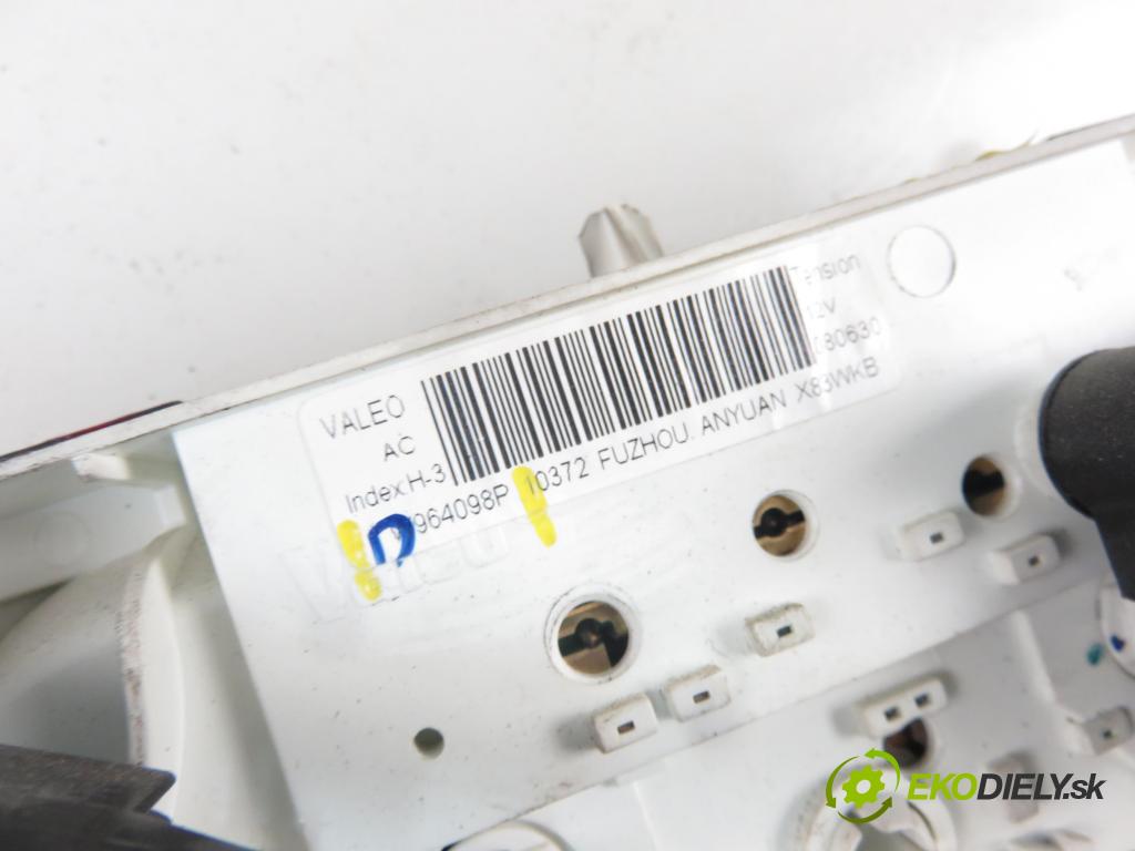 NISSAN PRIMASTAR Skrzynia (X83) FURGON 2008 107,00 2.5 dCi 150 - G9U 632 2464,00 Panel kúrenia KLIMATIZACE: W964098P