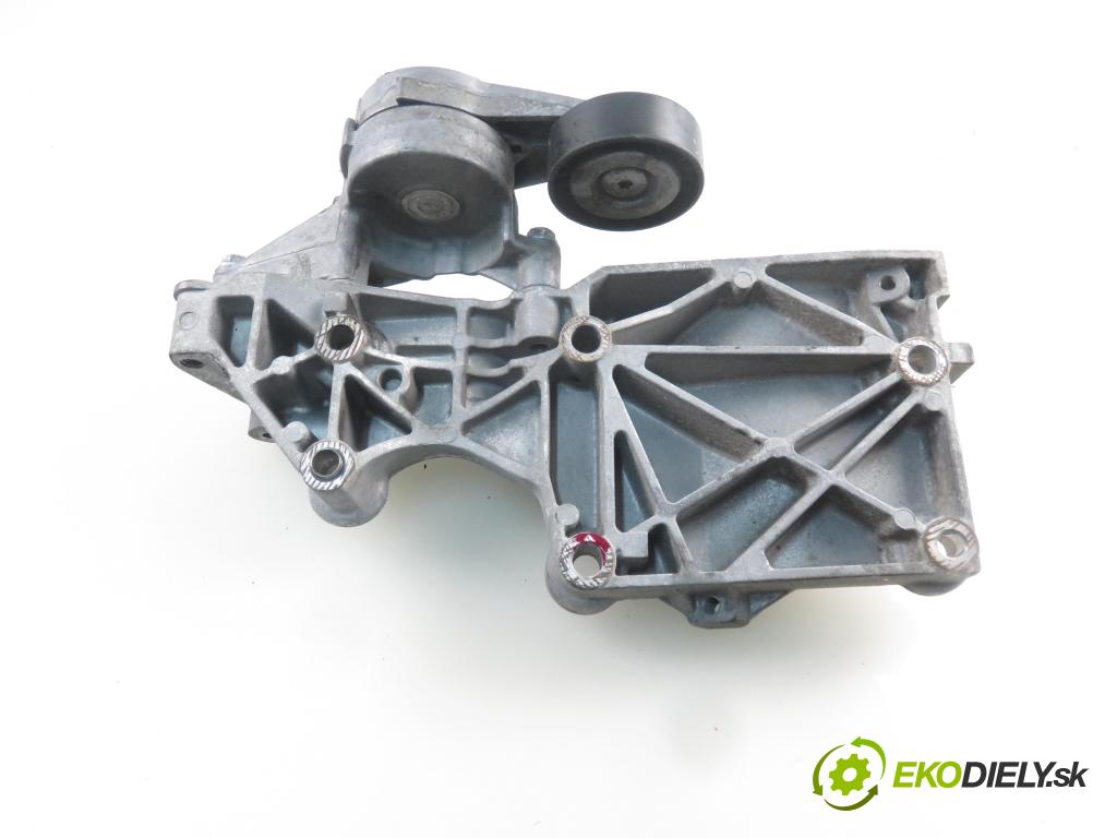 SEAT LEON (1P1) HB 2006 77,00 1.9 TDI - BXE 1896,00 uchycení alternátora 038903143AF ; 03G903315C