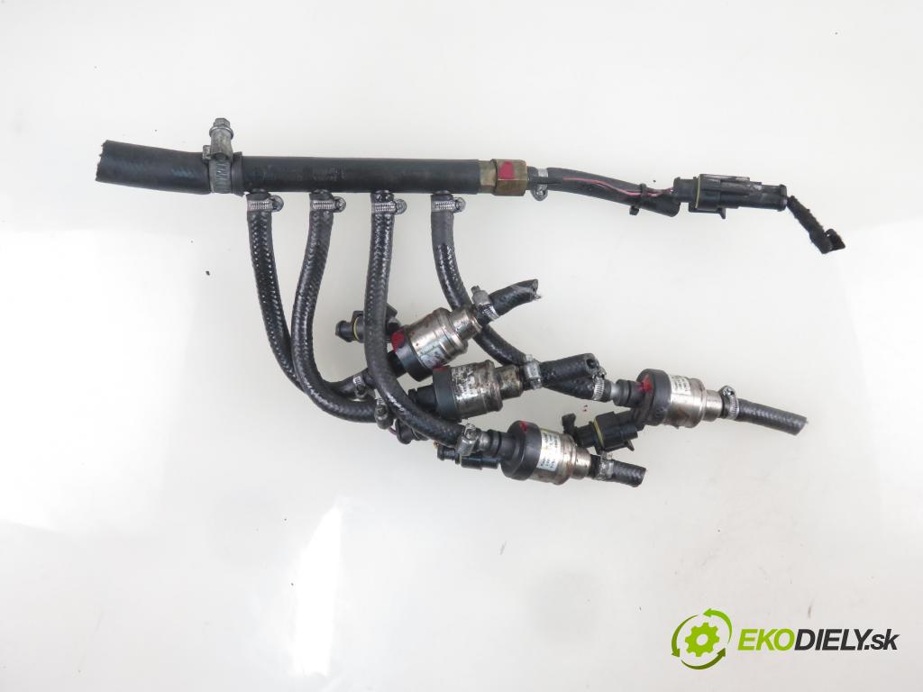 HONDA ACCORD VI (CK, CG, CH, CF8) LIFTBACK 2001 100,00 1.8 i (CG8) - F18B2 1850,00 Lišta vstrekovacia LPG 67R010213