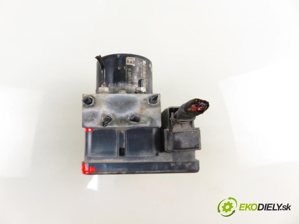 VW GOLF V (1K1) HB 2003 77,00 1.9 TDI - BXE 1896,00 Pumpa ABS 1K0907379K ; 10096003483 (Pumpy ABS)