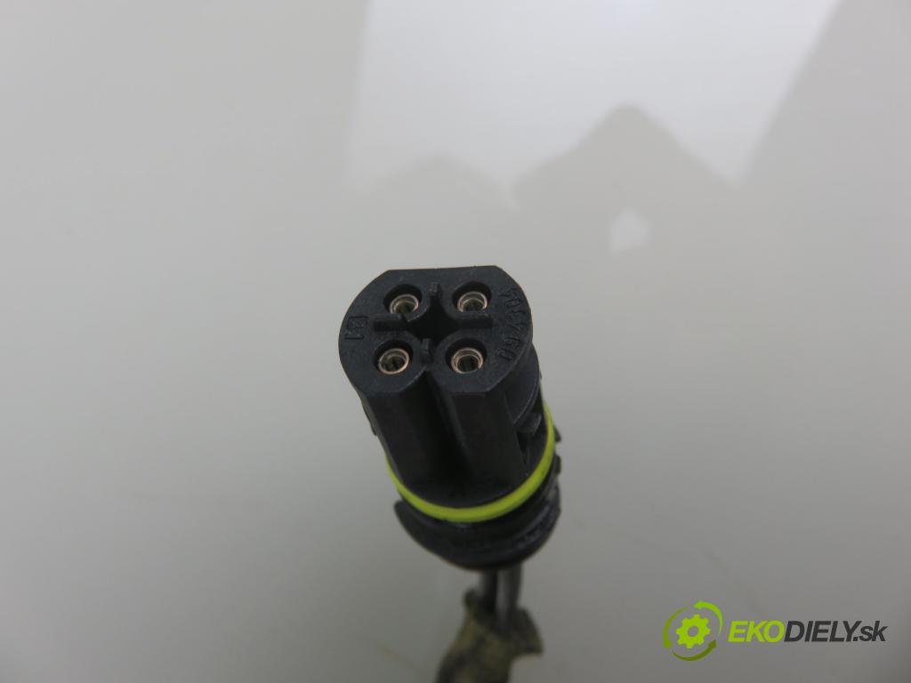 SMART FORTWO Coupe (450) HB 2004 37,00 0.7 (450.330) 50 - M 160.920 698,00 sonda lambda 0258006563 (Lambda sondy)