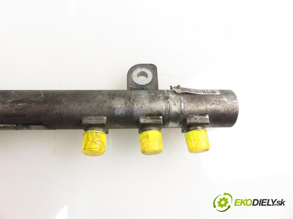 OPEL CORSA D (S07) HB 2010 70,00 1.3 CDTI - A 13 DTE 1248,00 Lišta vstrekovacia 0445214214 ; 55567372 ; 0281002903 (Vstrekovacie lišty)