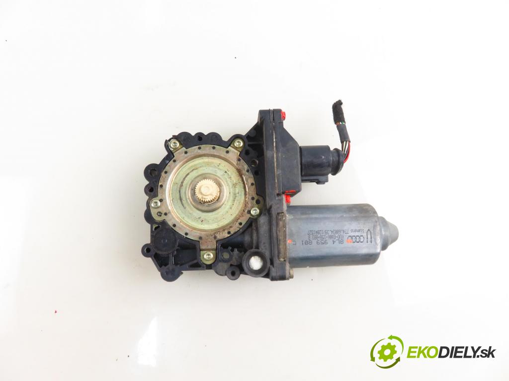 AUDI A3 (8L1) HB 2001 75,00 1.6 - AVU 1595,00 motorek sťahovaní oken LP 8L4959801C