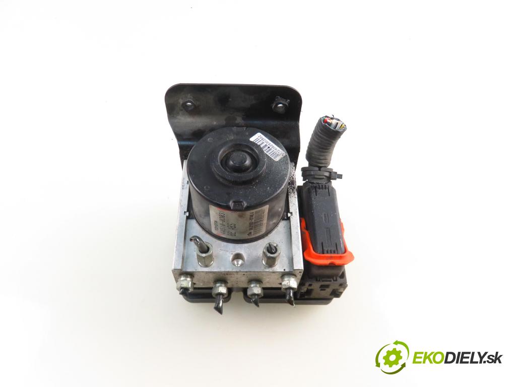 TOYOTA YARIS (_P9_) HB 2008 51,00 1.0 VVT-i (KSP90_) - 1KR-FE 998,00 Pumpa ABS 895410D040 ; 06210907463 ; 445100D031 (Pumpy ABS)