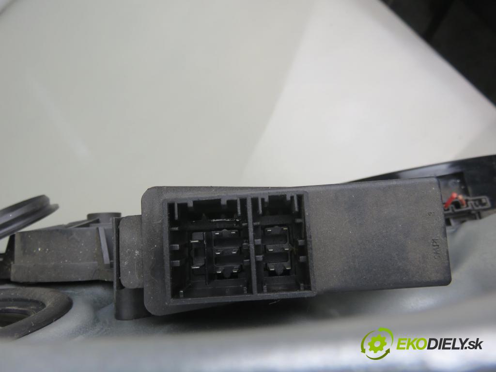 VW POLO (9N_) HB 2005 47,00 1.2 12V - BME 1198,00 mechanismus oken PPE 3D 6Q0837752 ; 6Y2959801