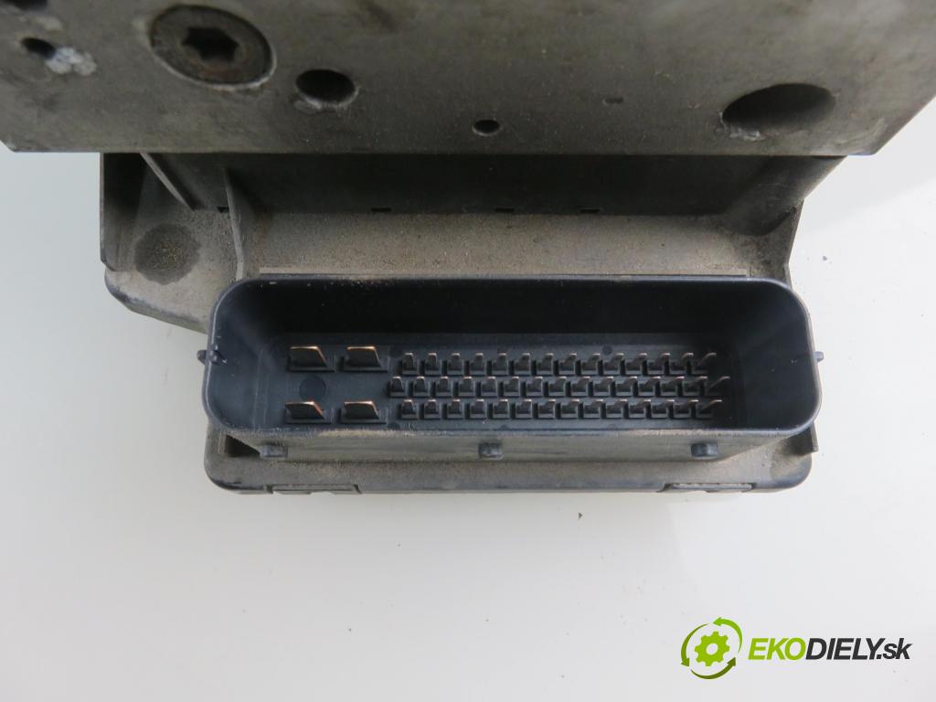 VW GOLF IV (1J1) HB 1999 74,00 1.9 TDI 4motion - ATD 1896,00 Pumpa ABS 1J0907379AB ; 10094703143 (Pumpy ABS)