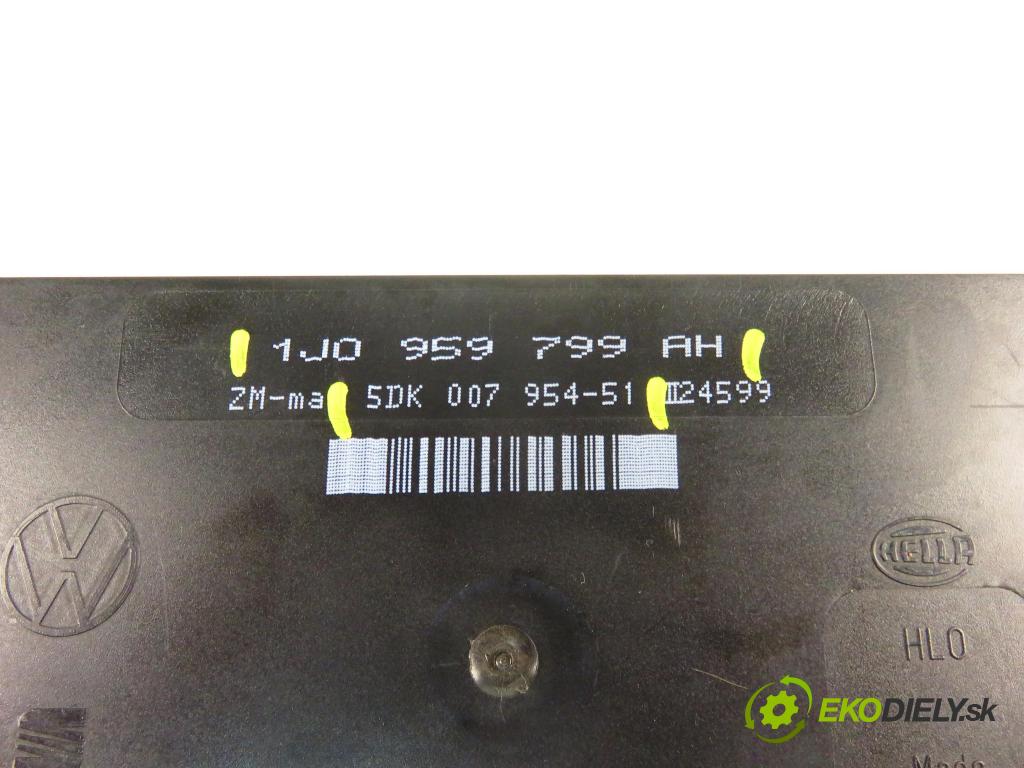 VW GOLF IV (1J1) HB 1999 74,00 1.9 TDI 4motion - ATD 1896,00 MODUL komfortu 1J0959799AH ; 5DK00795451