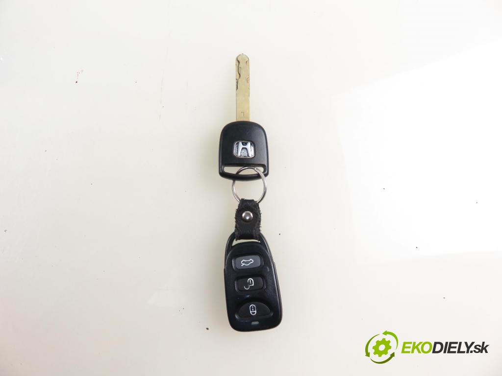 HONDA ACCORD VIII (CU) SEDAN 2009 110,00 2.2 i-DTEC (CU3) - N22B1 2199,00 spinačka 39730TL0G0 (Spínacie skrinky a kľúče)