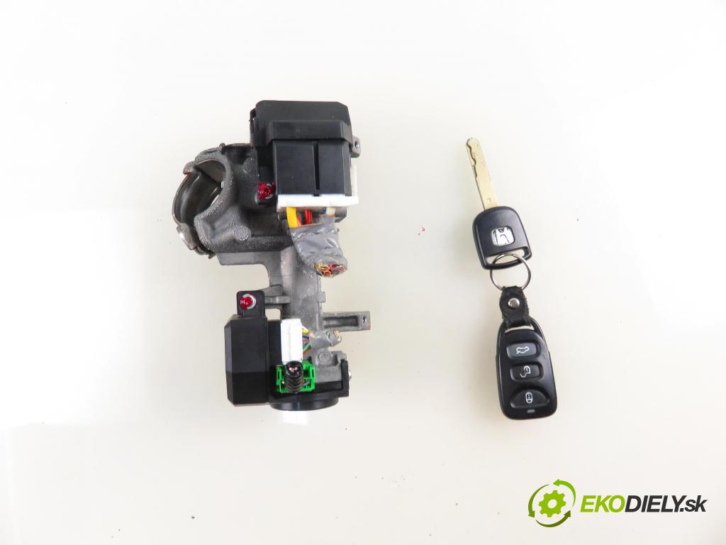 HONDA ACCORD VIII (CU) SEDAN 2009 110,00 2.2 i-DTEC (CU3) - N22B1 2199,00 spinačka 39730TL0G0 (Spínacie skrinky a kľúče)