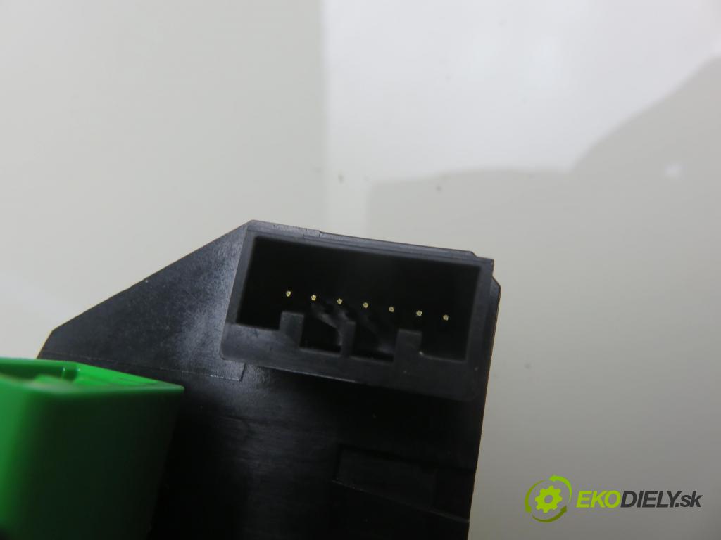 HONDA ACCORD VIII (CU) SEDAN 2009 110,00 2.2 i-DTEC (CU3) - N22B1 2199,00 spinačka 39730TL0G0 (Spínacie skrinky a kľúče)