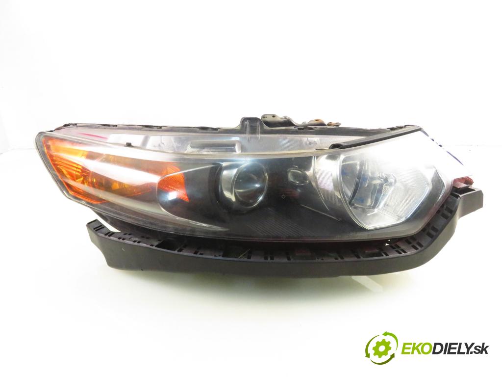 HONDA ACCORD VIII (CU) SEDAN 2009 110,00 2.2 i-DTEC (CU3) - N22B1 2199,00 světlo PP