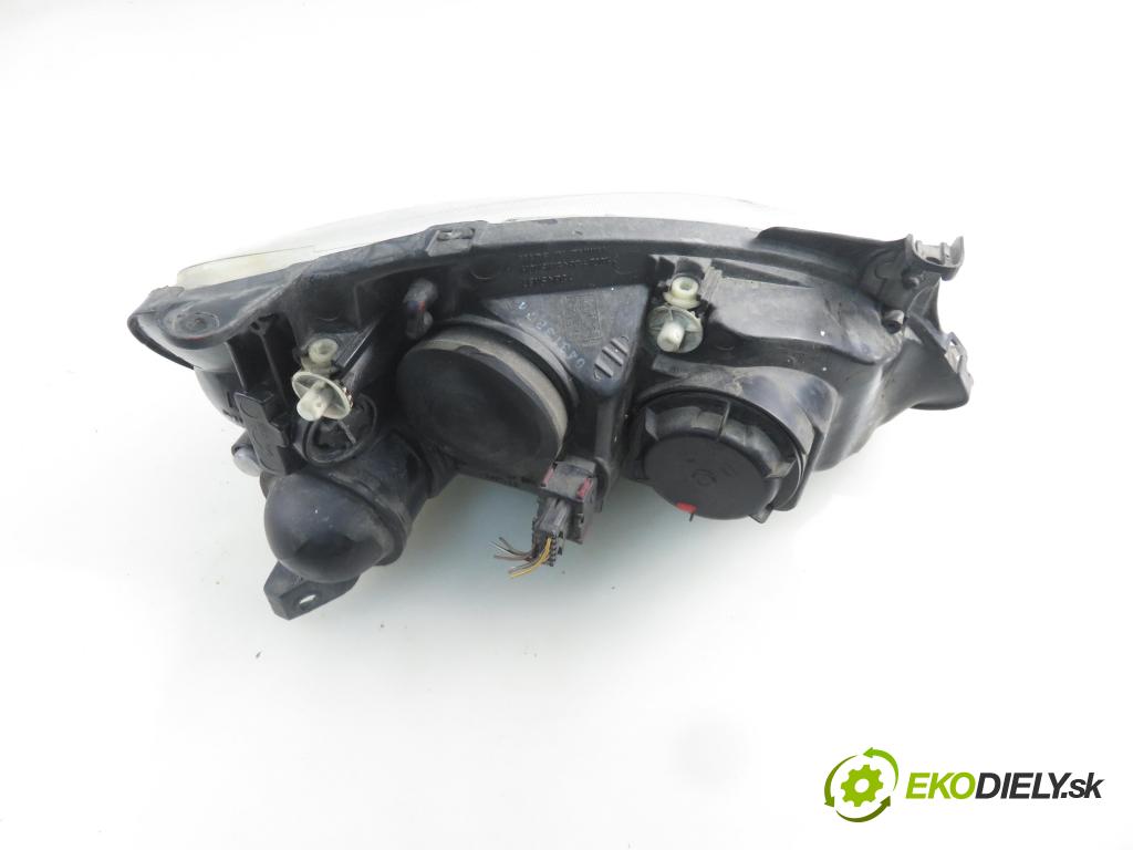 OPEL CORSA C (X01) HB 2004 51,00 1.3 CDTI - Z 13 DT 1248,00 světlo LP