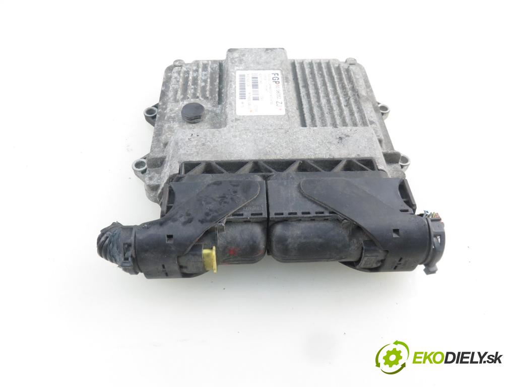 OPEL CORSA C (X01) HB 2004 51,00 1.3 CDTI - Z 13 DT 1248,00 Riadiaca jednotka Motor 55196352ZJ ; 7160004903