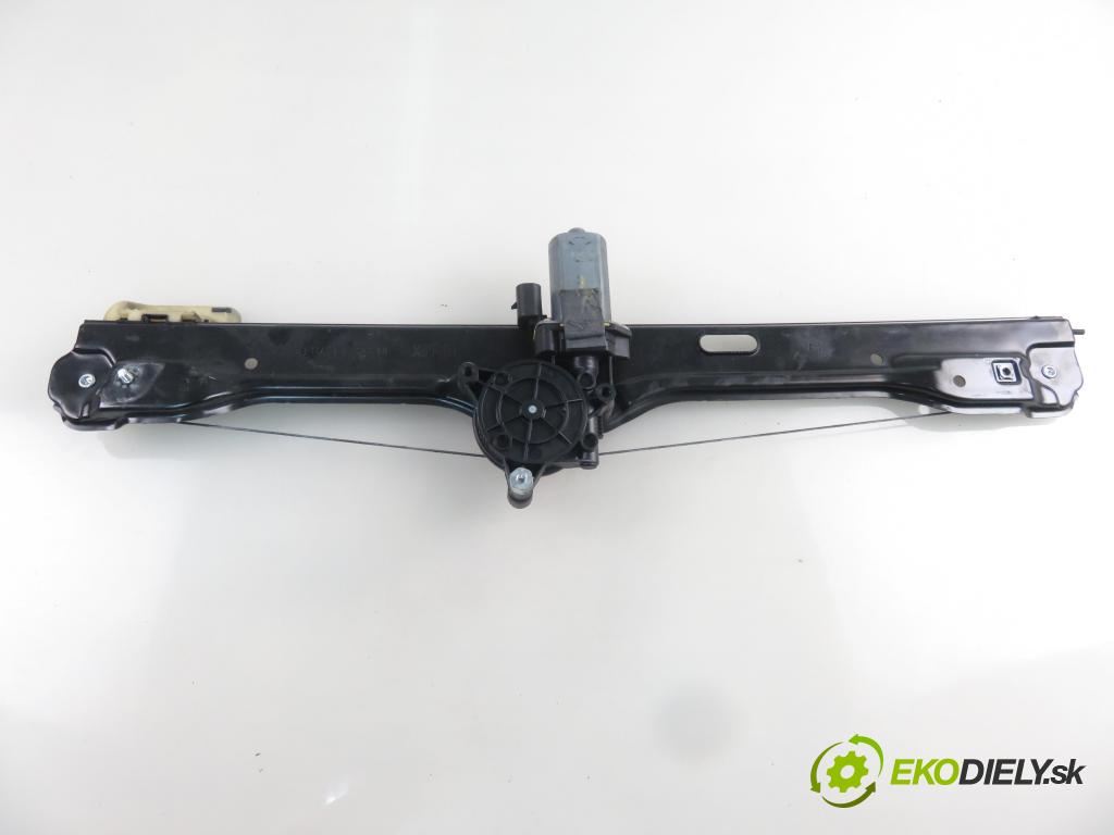 IVECO DAILY VI Furgon FURGON 2020 100,00 3.0 NaturalPower 136 - F1CFA401C 2998,00 mechanismus oken 5802578842