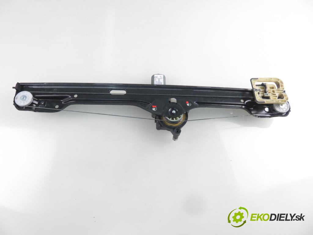 IVECO DAILY VI Furgon FURGON 2020 100,00 3.0 NaturalPower 136 - F1CFA401C 2998,00 mechanismus oken 5802578842