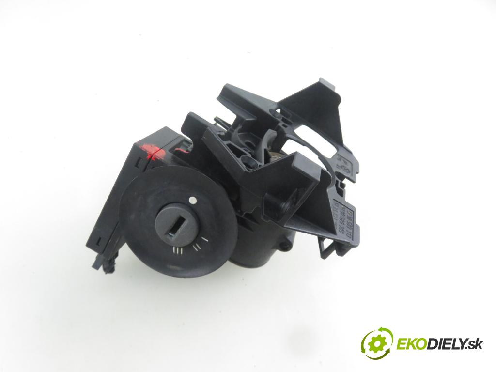 OPEL CORSA C (X01) HB 2004 51,00 1.3 CDTI - Z 13 DT 1248,00 spinačka 13144390 ; 5WK47631 (Spínacie skrinky a kľúče)