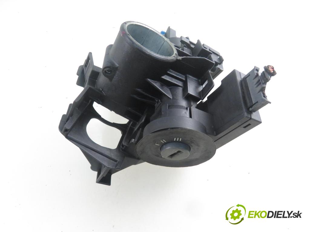 OPEL CORSA C (X01) HB 2004 51,00 1.3 CDTI - Z 13 DT 1248,00 spinačka 13144390 ; 5WK47631 (Spínacie skrinky a kľúče)