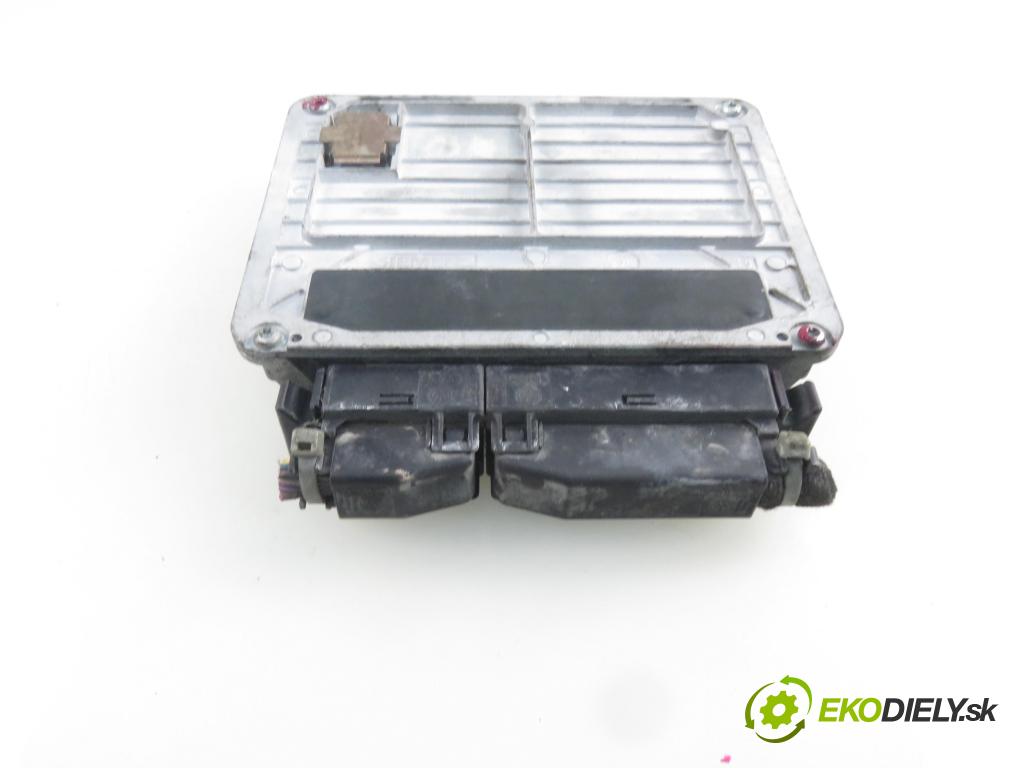 AUDI A3 (8L1) HB 1999 74,00 1.6 - AKL 1595,00 Riadiaca jednotka Motor 06A906019E ; 5WP432403