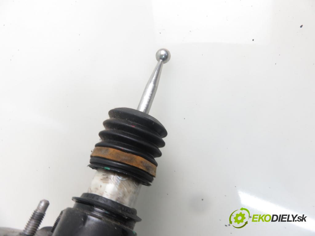 AUDI A3 (8L1) HB 2001 75,00 1.6 - AVU 1595,00 Posilovač 1J1614105R ; 03786206044 (Servočerpadlá, pumpy riadenia)