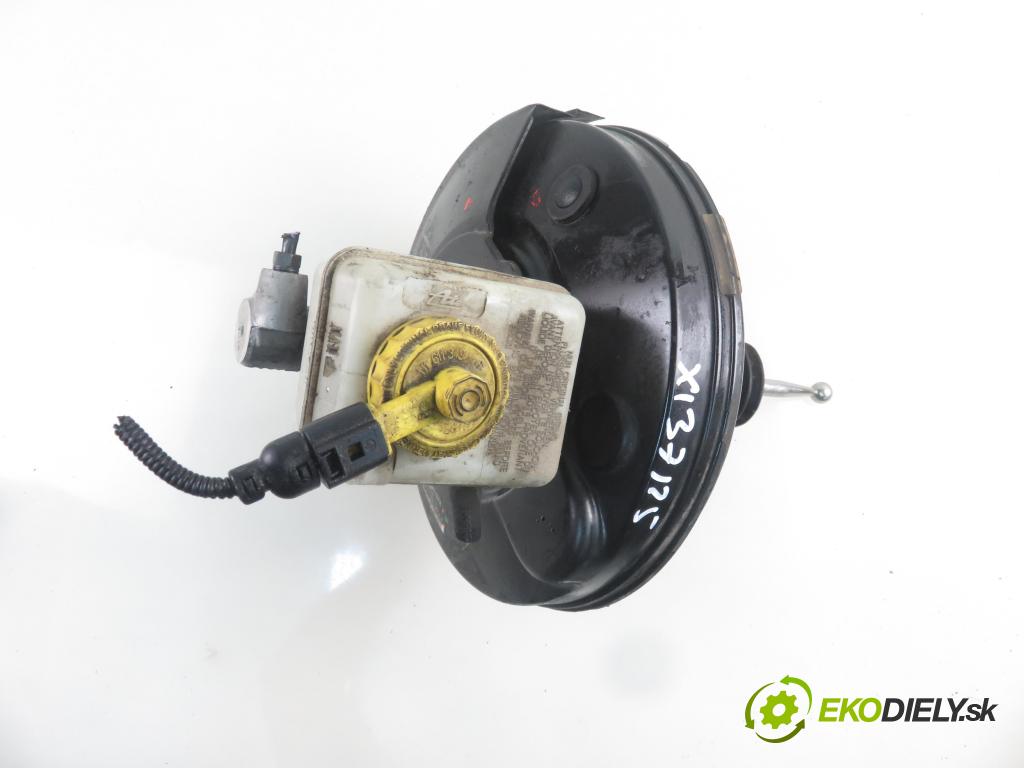 AUDI A3 (8L1) HB 2001 75,00 1.6 - AVU 1595,00 Posilovač 1J1614105R ; 03786206044 (Servočerpadlá, pumpy riadenia)