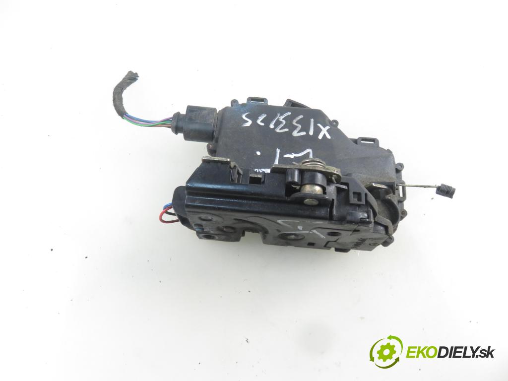 VW BORA (1J2) SEDAN 2000 66,00 1.9 TDI 90 - ALH 1896,00 zámok LTE