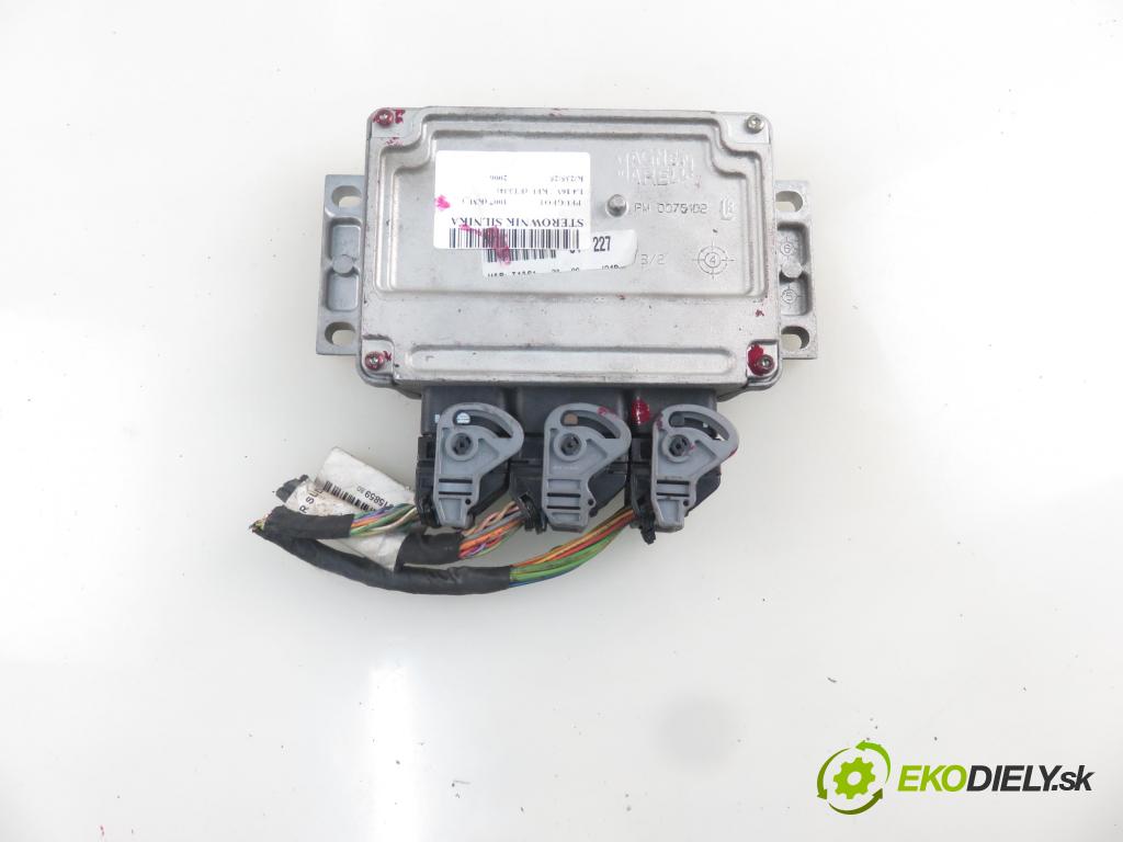 PEUGEOT 1007 (KM_) HB 2006 65,00 1.4 16V - KFU (ET3J4) 1360,00 Riadiaca jednotka Motor 9661377380 ; IAW6LP211 ; 9653979480