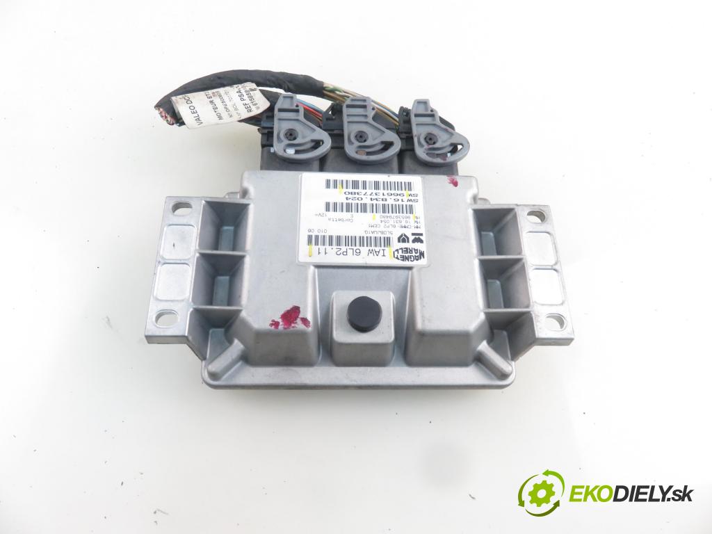 PEUGEOT 1007 (KM_) HB 2006 65,00 1.4 16V - KFU (ET3J4) 1360,00 Riadiaca jednotka Motor 9661377380 ; IAW6LP211 ; 9653979480