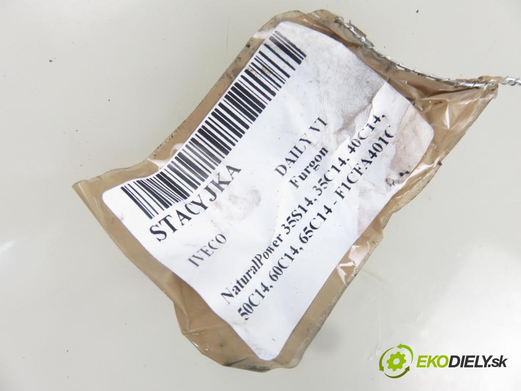 IVECO DAILY VI Furgon FURGON 2020 100,00 3.0 NaturalPower 136 - F1CFA401C 2998,00 spinačka 01098401 (Spínacie skrinky a kľúče)