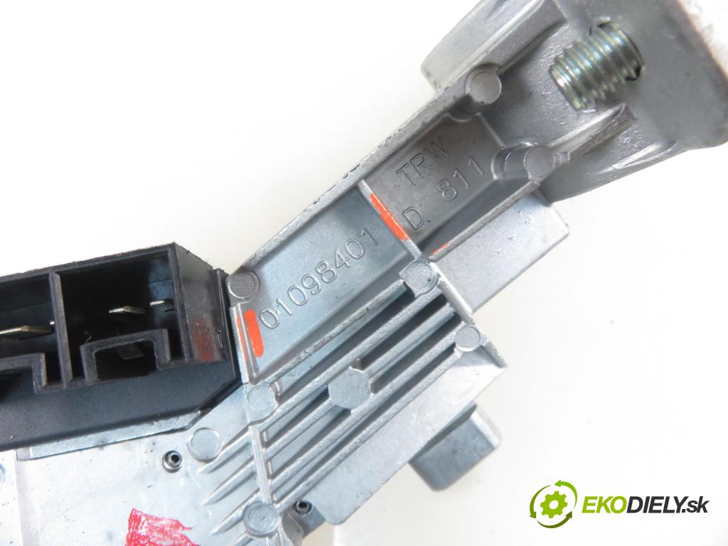 IVECO DAILY VI Furgon FURGON 2020 100,00 3.0 NaturalPower 136 - F1CFA401C 2998,00 spinačka 01098401 (Spínacie skrinky a kľúče)