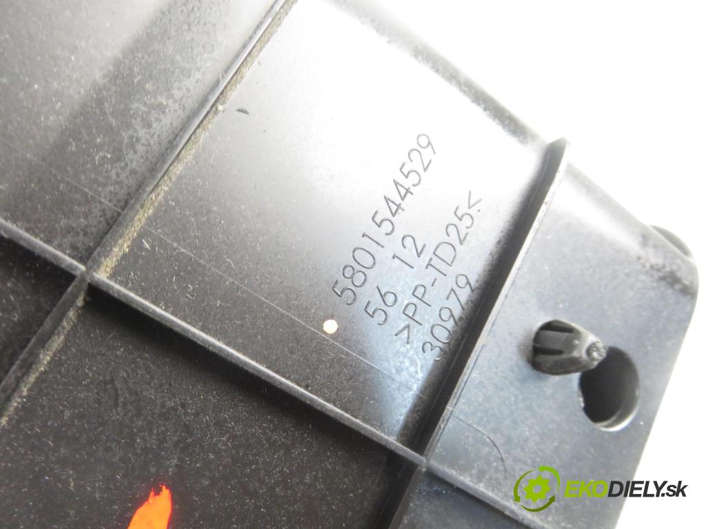 IVECO DAILY VI Furgon FURGON 2020 100,00 3.0 NaturalPower 136 - F1CFA401C 2998,00 Priehradka, kastlík 5801544529