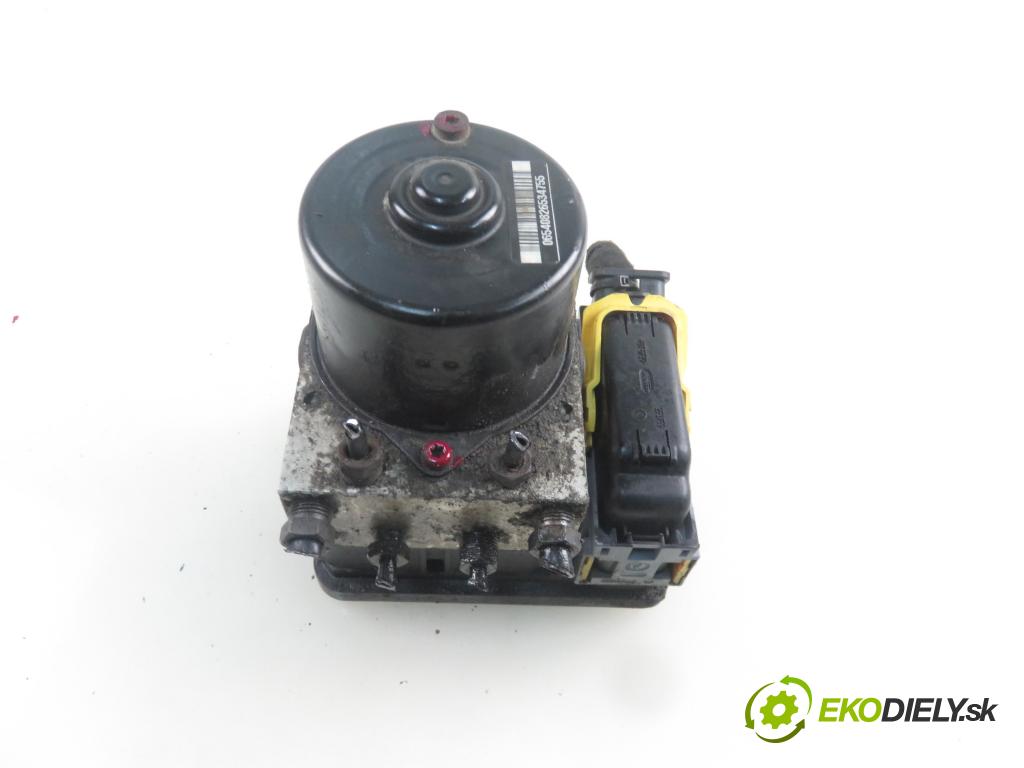 PEUGEOT 1007 (KM_) HB 2006 65,00 1.4 16V - KFU (ET3J4) 1360,00 Pumpa ABS 10096011543 ; 9654777580 ; 10020601974 (Pumpy ABS)