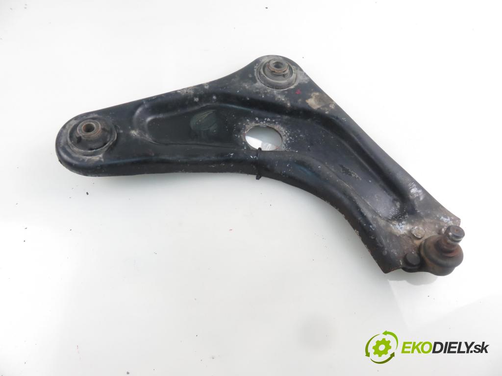 CITROEN C4 CACTUS CROSSOVER 2018 81,00 1.2 THP 110 - HNZ (EB2DT) 1199,00 Rameno PP