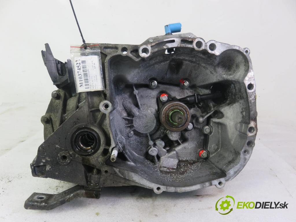 RENAULT CLIO III Grandtour (KR0/1_) KOMBI 2010 76,00 1.2 16V TCE - D4F 786 1149,00 Prevodovka MANUALNA JH3315