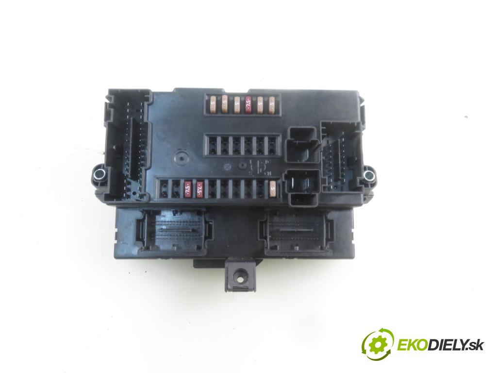 IVECO DAILY VI Furgon FURGON 2020 100,00 3.0 NaturalPower 136 - F1CFA401C 2998,00 MODUL BSI 5802805102