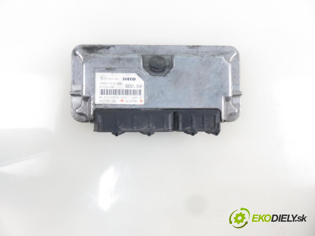 IVECO DAILY VI Furgon FURGON 2020 100,00 3.0 NaturalPower 136 - F1CFA401C 2998,00 Riadiaca jednotka Motor 5801621994