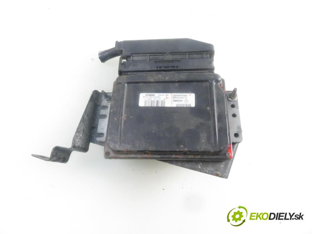 RENAULT MEGANE I (BA0/1_) HB 2002 79,00 1.6 16V 107 - K4M 700 1598,00 Riadiaca jednotka Motor S110130050A ; 8200047493 ; 8200044437