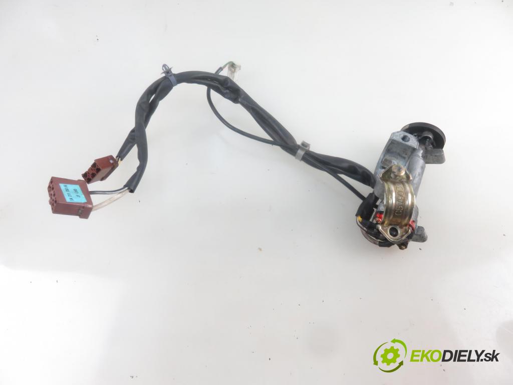 HONDA CIVIC VI Fastback (MA, MB) LIFTBACK 1997 66,00 1.4 i (MA8, MB2) - D14A8 1396,00 spinačka C57901 (Spínacie skrinky a kľúče)