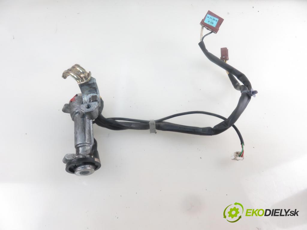 HONDA CIVIC VI Fastback (MA, MB) LIFTBACK 1997 66,00 1.4 i (MA8, MB2) - D14A8 1396,00 spinačka C57901 (Spínacie skrinky a kľúče)