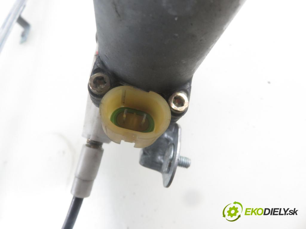 RENAULT MEGANE I (BA0/1_) HB 2002 79,00 1.6 16V 107 - K4M 700 1598,00 mechanismus oken 0130821720