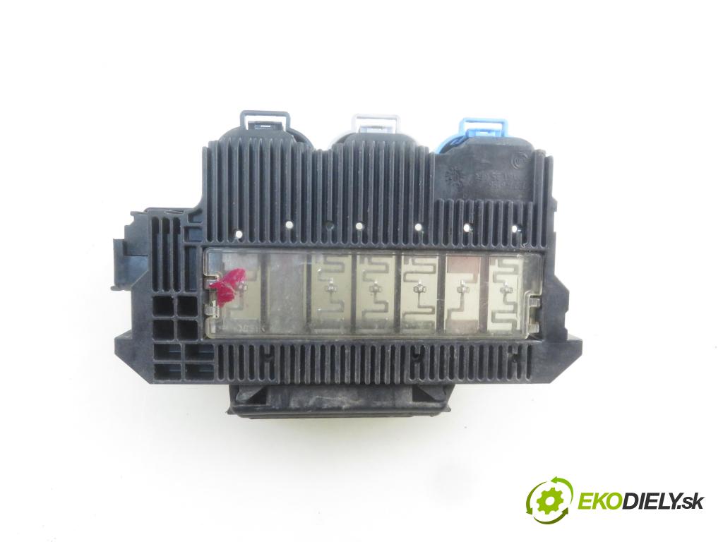 CITROEN JUMPY Skrzynia FURGON 2007 88,00 2.0 HDi 120 - RHK (DW10UTED4) 1997,00 Skrinka POJISTKY: na BATÉRIA 1400550780