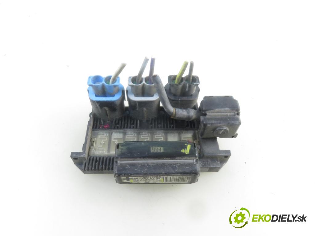 CITROEN JUMPY Skrzynia FURGON 2007 88,00 2.0 HDi 120 - RHK (DW10UTED4) 1997,00 Skrinka POJISTKY: na BATÉRIA 1400550780