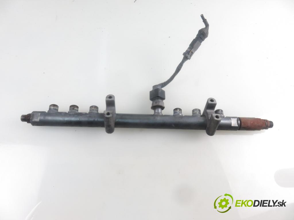 SCANIA R I CIĄGNIK SIODŁOWY 2016 331,00 R450 R6 - DC 13.147 euro6 12742,00 Lišta vstrekovacia 2260144 (Vstrekovacie lišty)