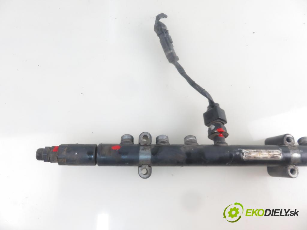 SCANIA R I CIĄGNIK SIODŁOWY 2016 331,00 R450 R6 - DC 13.147 euro6 12742,00 Lišta vstrekovacia 2260144 (Vstrekovacie lišty)