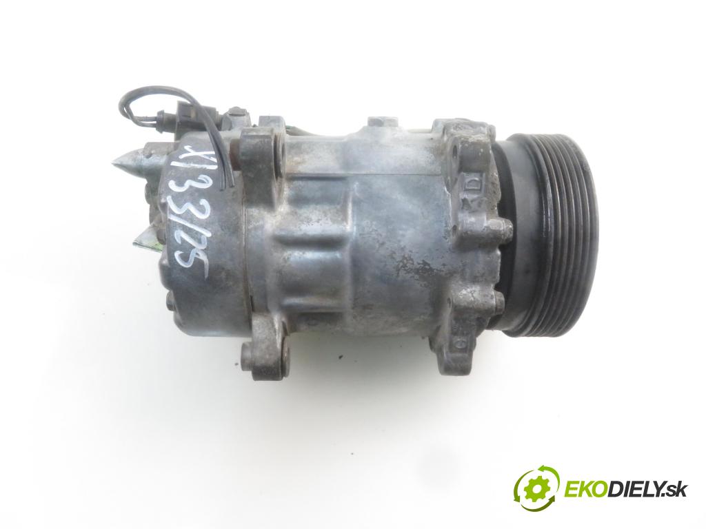 VW BORA (1J2) SEDAN 2000 66,00 1.9 TDI 90 - ALH 1896,00 KOMPRESOR: klimatizácie  (Kompresory klimatizácie)