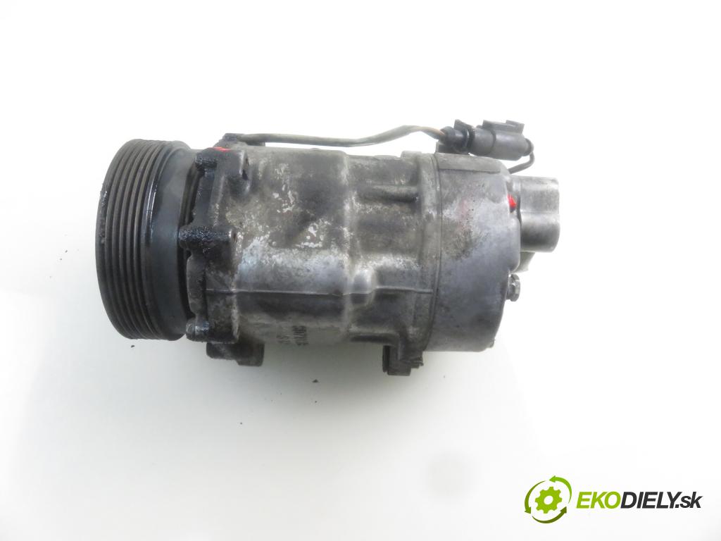 VW BORA (1J2) SEDAN 2000 66,00 1.9 TDI 90 - ALH 1896,00 KOMPRESOR: klimatizácie  (Kompresory klimatizácie)