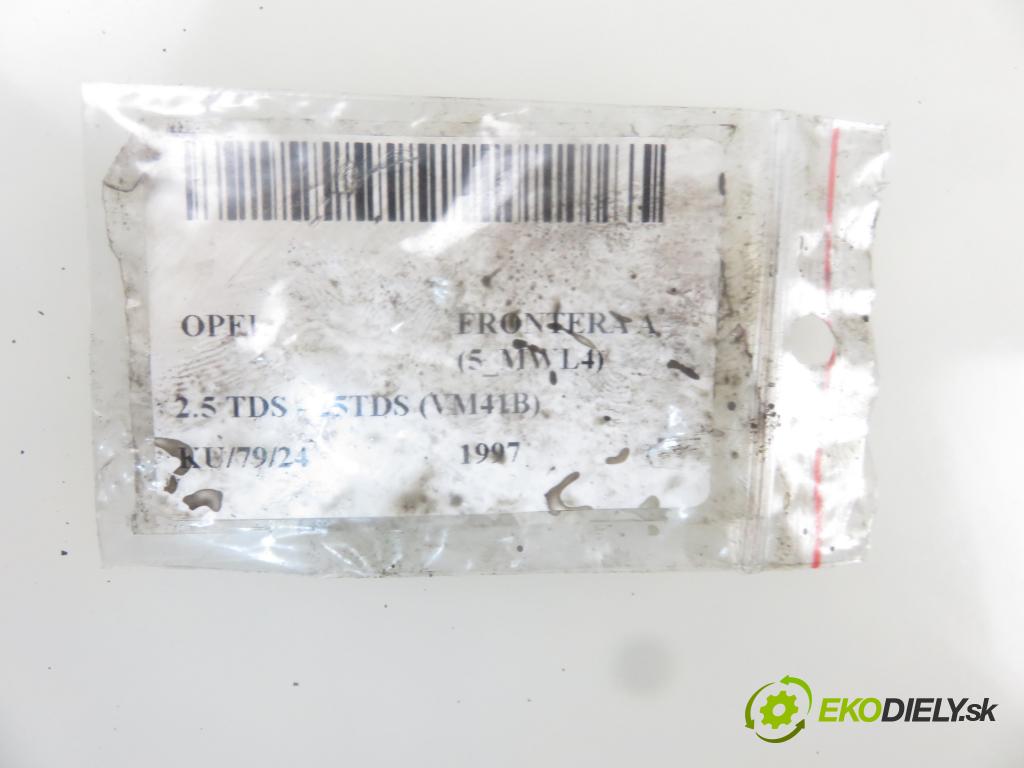 OPEL FRONTERA A (5_MWL4) TERENOWY 1997 85,00 2.5 TDS - 25TDS (VM41B) 2499,00 KOMPRESOR: klimatizácie 4040200551 ; 4042200311 (Kompresory klimatizácie)