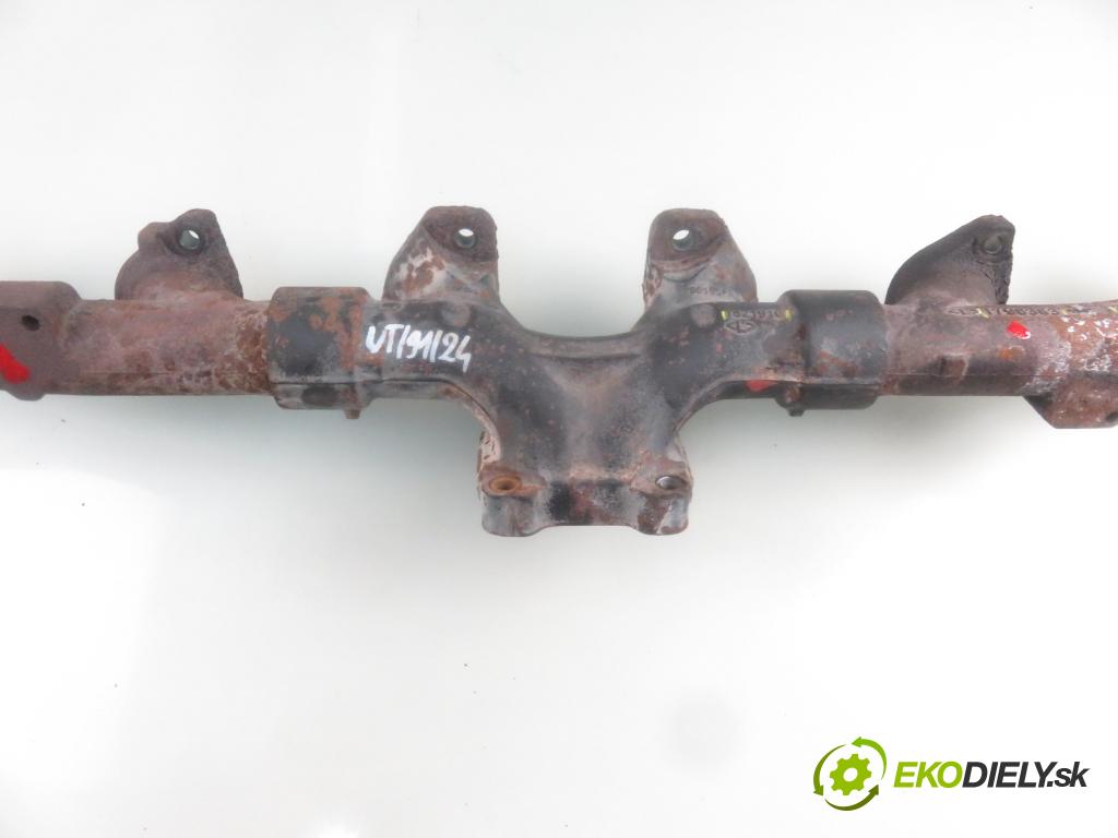 SCANIA R I CIĄGNIK SIODŁOWY 2016 331,00 R450 R6 - DC 13.147 euro6 12742,00 potrubí VYČERPAT: 1798363 ; 1821910 ; 2101942 (Výfukové potrubí)