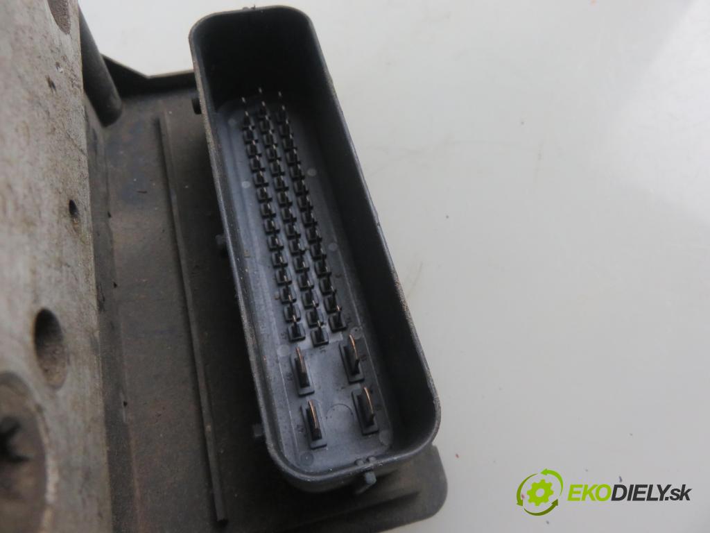 VW GOLF IV (1J1) HB 2000 66,00 1.9 TDI 90 - ALH 1896,00 Pumpa ABS 1C0907379 ; 10094703073 (Pumpy ABS)