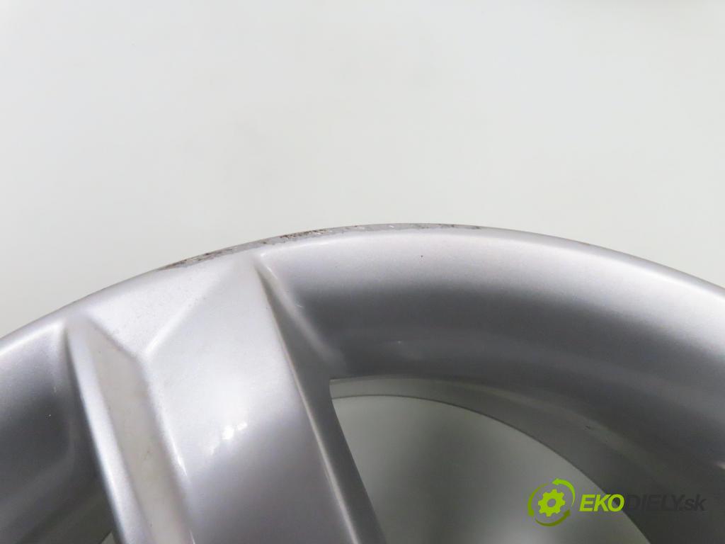 AUDI   0    disky / disk 8T0071497