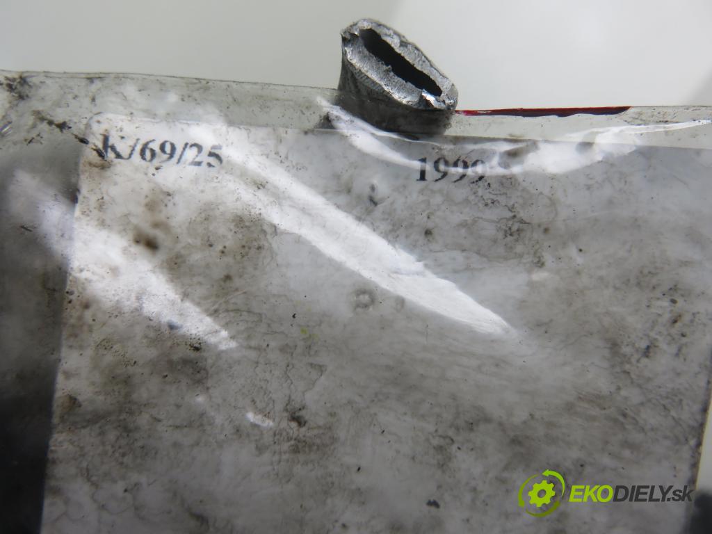 MITSUBISHI PAJERO SPORT I (K7_, K9_) SUV 1999 73,00 2.5 TD (K94W) 99 - 4D56 T 2477,00 KOMPRESOR: klimatizácie MR360532 ; AKC200A551J ; MSC105C (Kompresory klimatizácie)